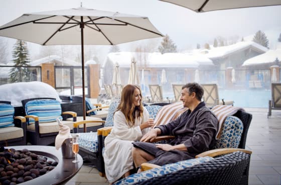 svr_lodgepool_swimming_couple_winter_2019_maybery_hillary_3